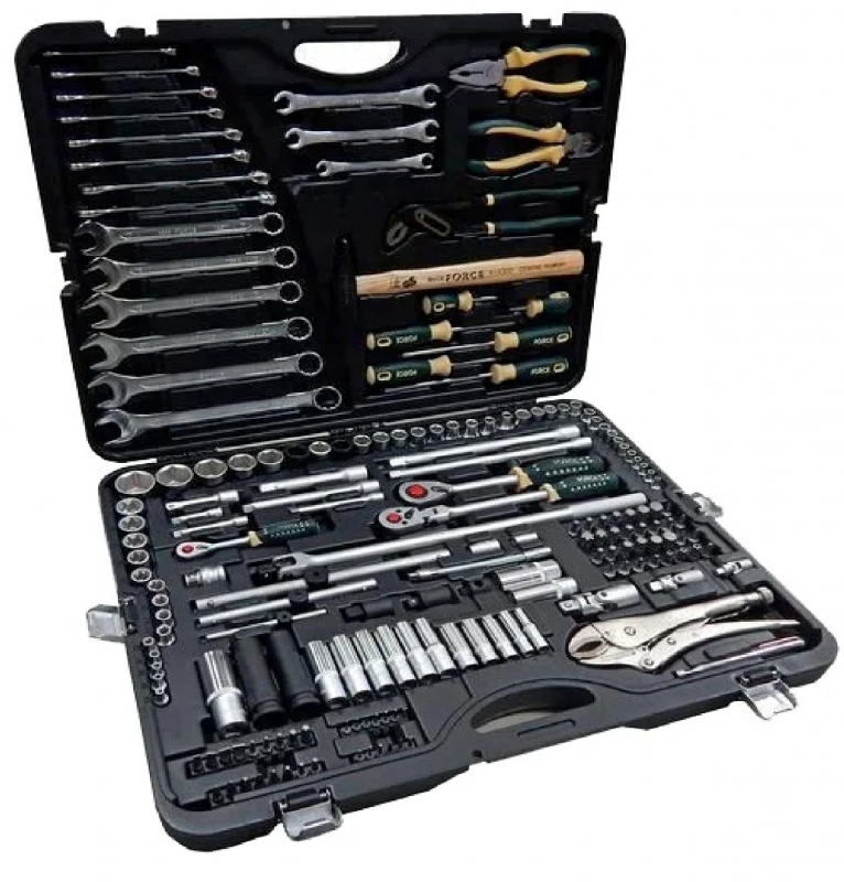 Набор инструмента RF-41802-5: 1/2"&1/4"&3/8"DR с 6-гранными головками 180пр.(пласт. кейс) ROCKFORCE /1/2