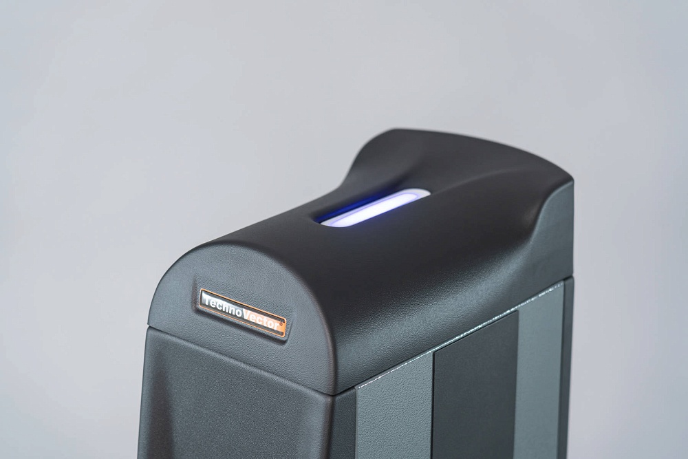 P 8102 VELOX Стенд развал схождения Техно Вектор 8